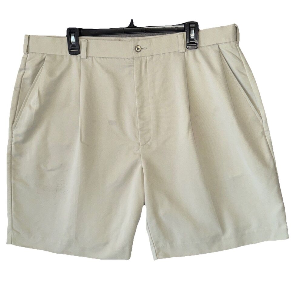 Men’s Shorts Lot Size 40 Haggar Navy Flat Front & IZOD Khaki Pleated 8.5" Inseam - Picture 7 of 12